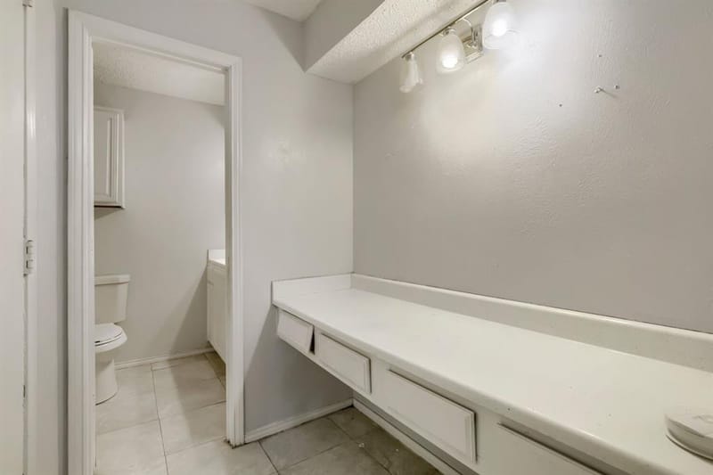 1848 Abshire Lane, Dallas TX 75228 - Photo 18