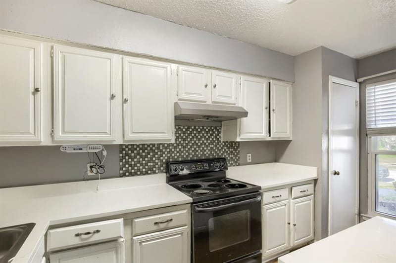 1848 Abshire Lane, Dallas TX 75228 - Photo 11