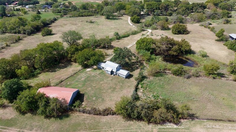 443 County Road 3799, Paradise TX 76073 - Photo 32
