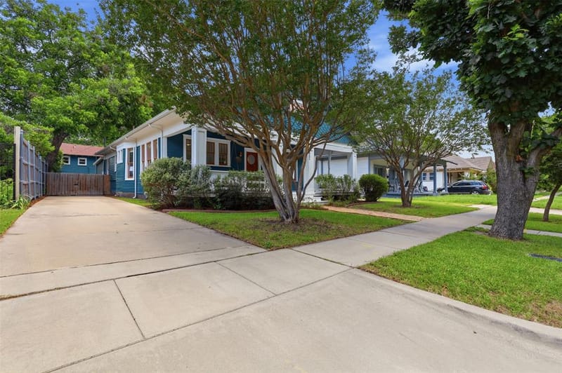 1932 5th Avenue, Fort Worth TX 76110