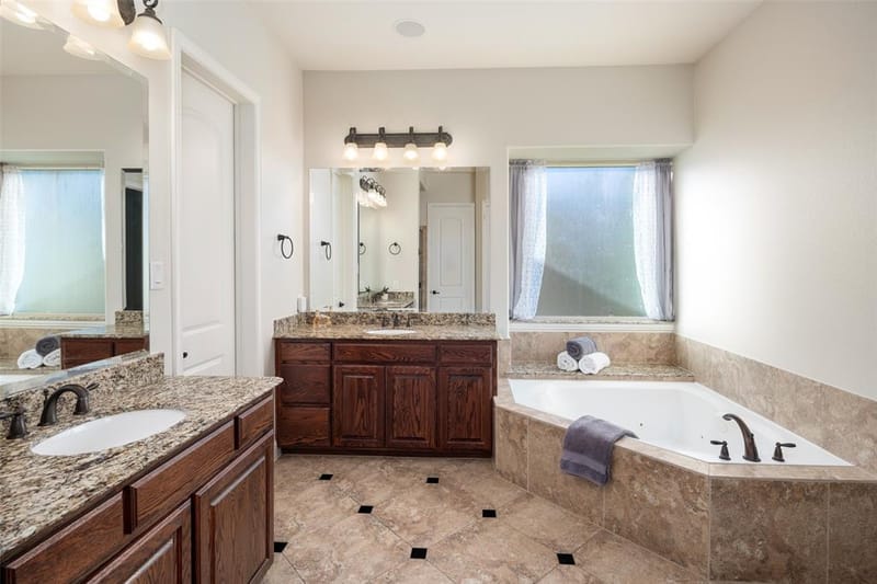 4463 Chevy Chase Lane, Frisco TX 75033 - Photo 22