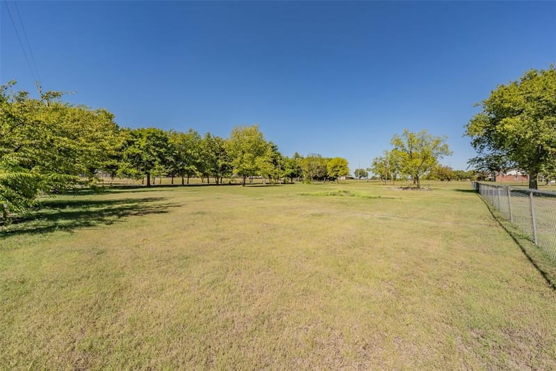 7885 Little Branch, Waxahachie TX 75167 - Photo 18