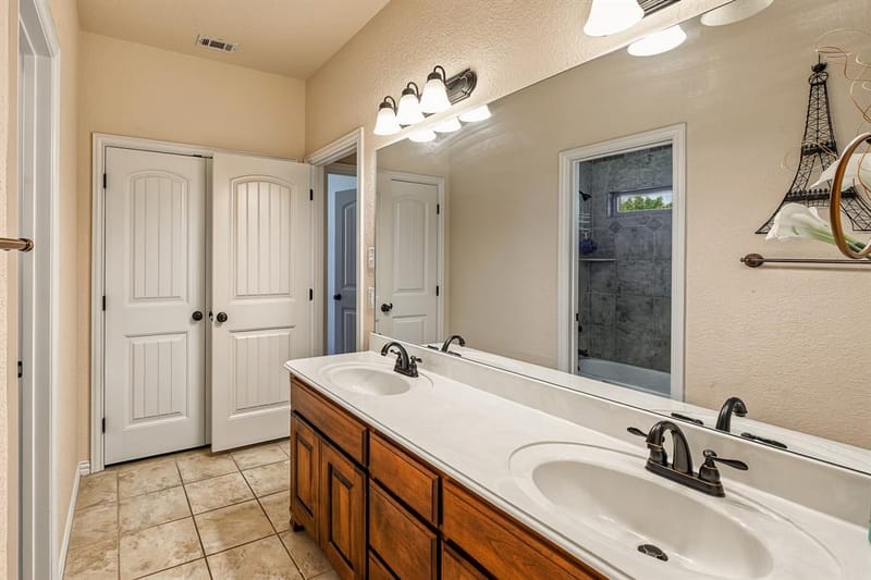 112 Meadow Arbor Drive, Weatherford TX 76085 - Photo 20