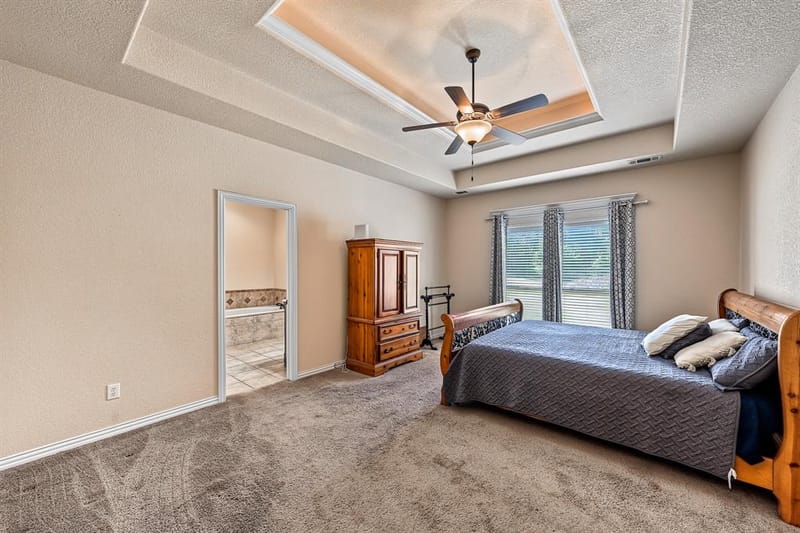 112 Meadow Arbor Drive, Weatherford TX 76085 - Photo 14