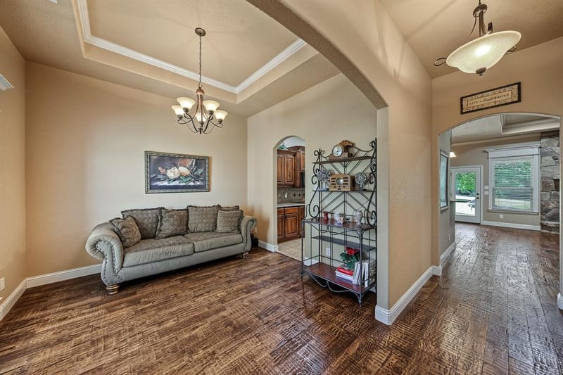 112 Meadow Arbor Drive, Weatherford TX 76085 - Photo 4