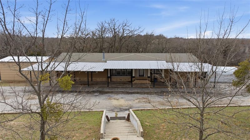 1341 Hildreth Pool Road, Bowie TX 76230 - Photo 2