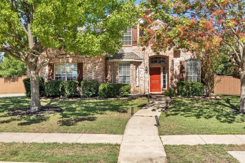 419 Lakefield Drive, Murphy TX 75094 - Photo 2