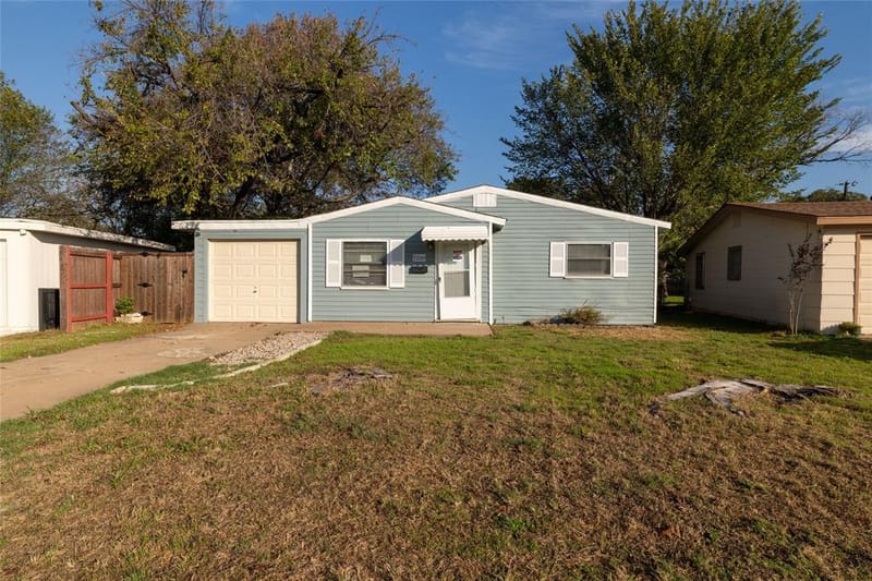 7109 Dogwood Park Drive, Richland Hills TX 76118