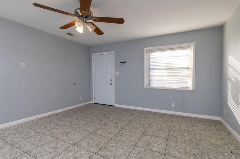 7109 Dogwood Park Drive, Richland Hills TX 76118 - Photo 4