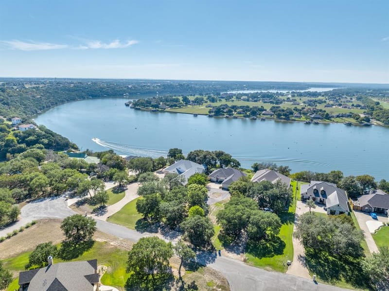 1203 Horizon Court, Granbury TX 76049 - Photo 37