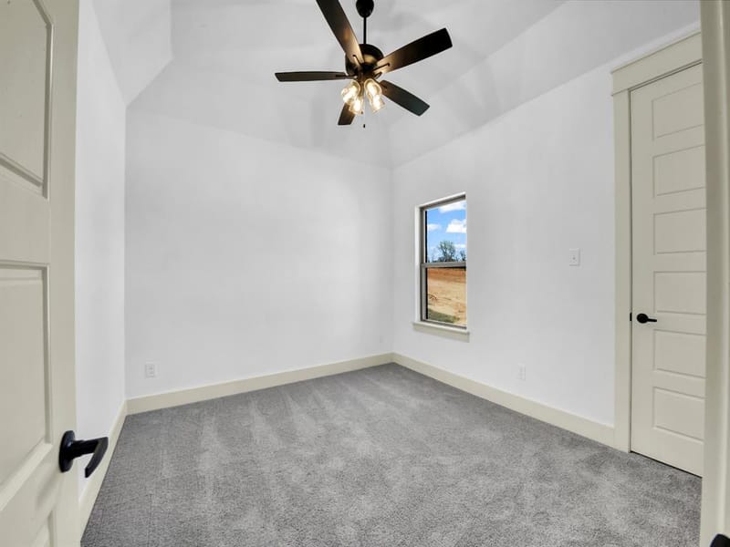10016 Valley Oak Way, Springtown TX 76082 - Photo 22