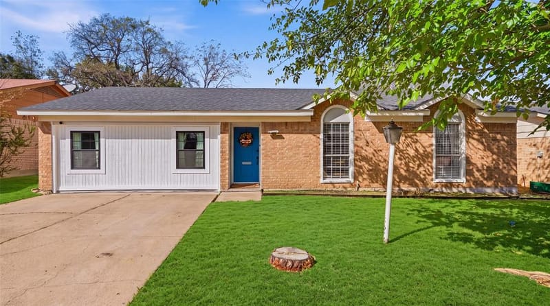 1602 Pisces Street, Grand Prairie TX 75051