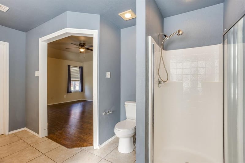 138 Adams Drive, Crowley TX 76036 - Photo 25