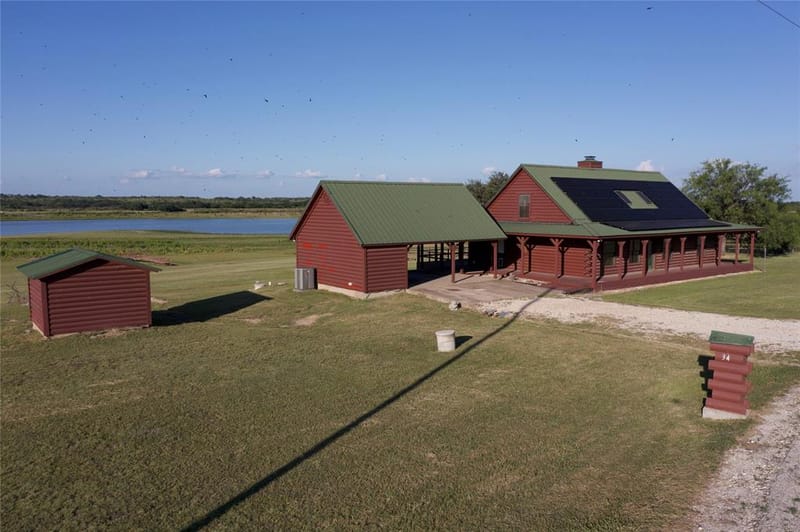 349 Lake Point, Comanche TX 76442 - Photo 16