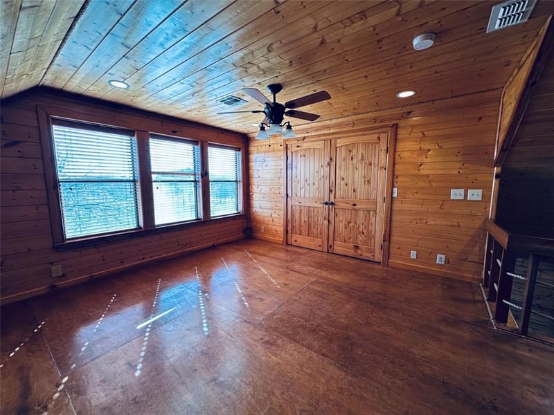 349 Lake Point, Comanche TX 76442 - Photo 11