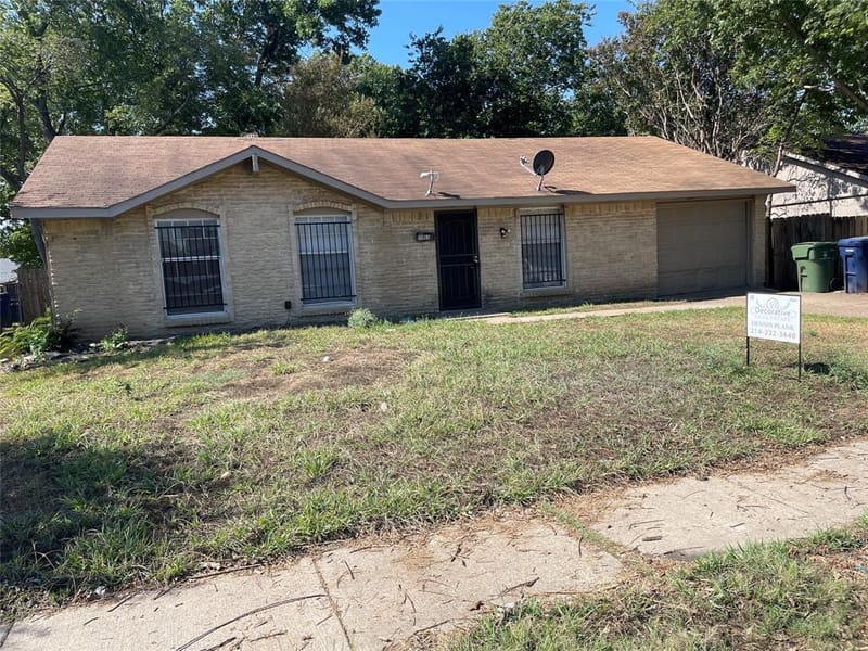 5113 Stagecoach Lane, Garland TX 75043