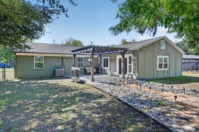 1216 Walker Drive, Hurst TX 76053 - Photo 23