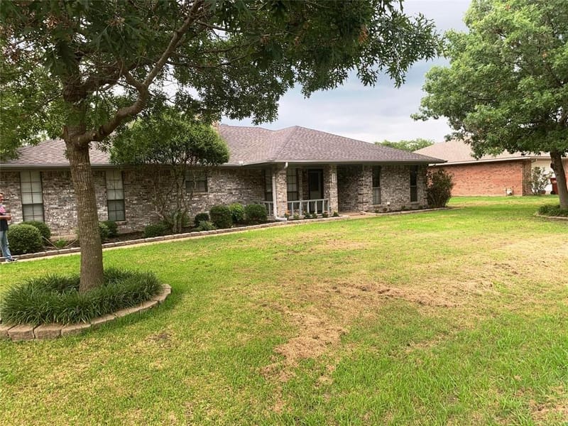 300 E Short Street, Leonard TX 75452 - Photo 2