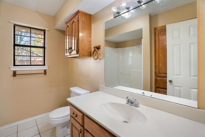 300 E Short Street, Leonard TX 75452 - Photo 33