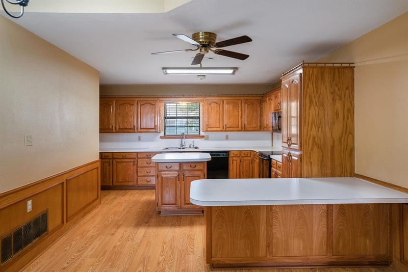 300 E Short Street, Leonard TX 75452 - Photo 14