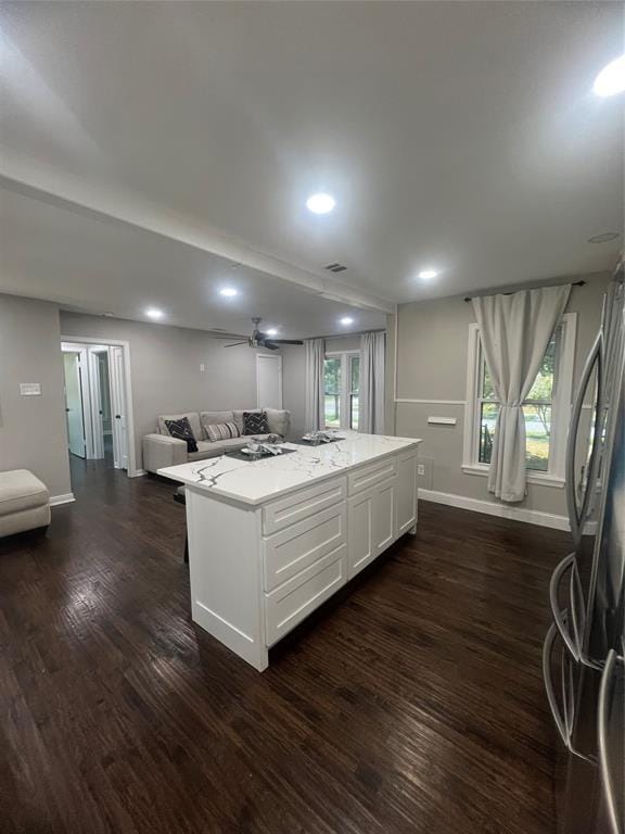 1021 E Russell Avenue, Carrollton TX 75006 - Photo 8