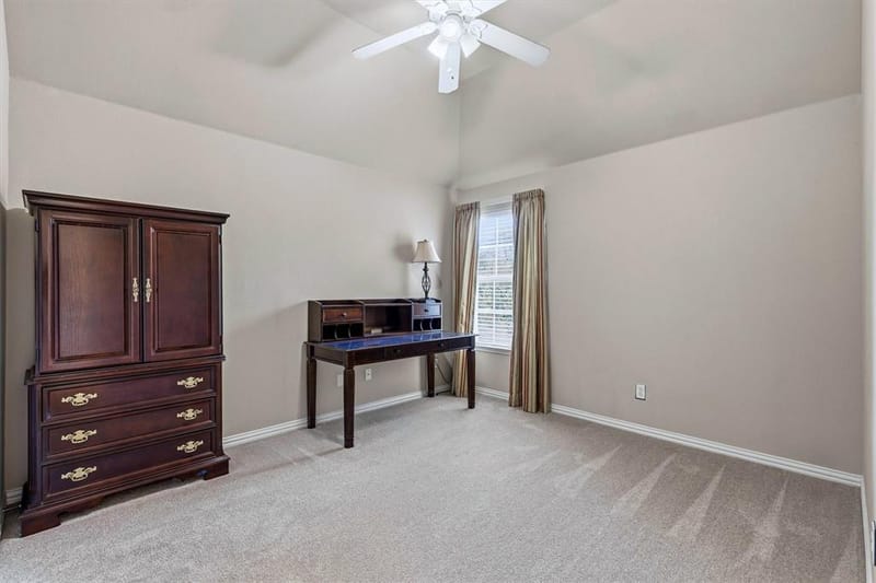 4136 Silverthorne Street, Richardson TX 75082 - Photo 10
