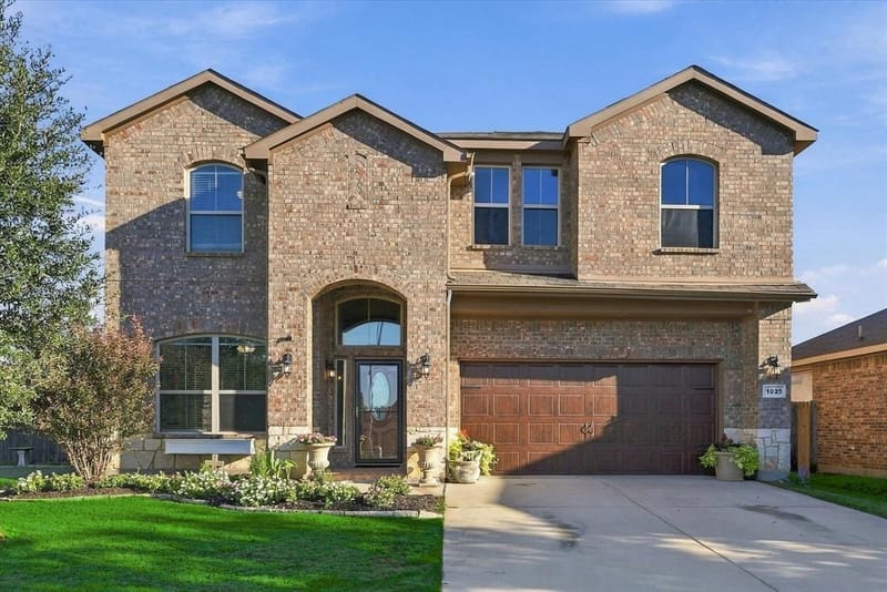 1025 Doe Meadow Drive, Fort Worth TX 76028 - Photo 2
