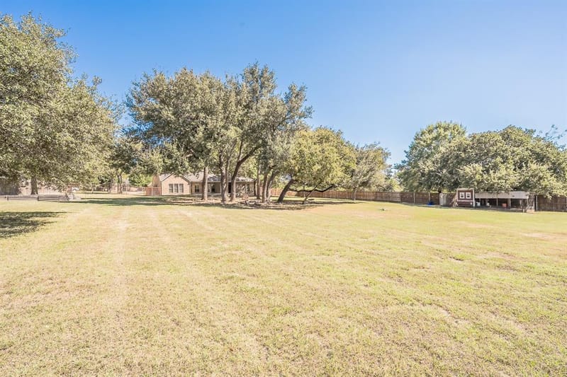 155 N Star Crossing Lane, Weatherford TX 76088 - Photo 36
