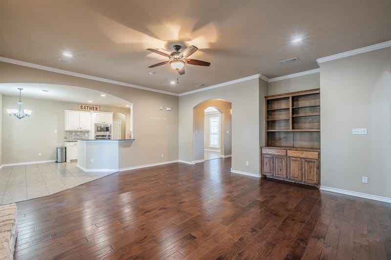 155 N Star Crossing Lane, Weatherford TX 76088 - Photo 8