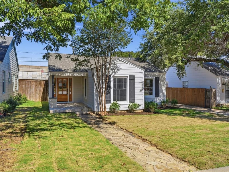 4016 Locke Avenue, Fort Worth TX 76107 - Photo 4