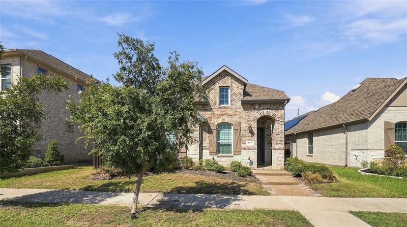 4620 Copper Mountain Trail, Arlington TX 76005 - Photo 2