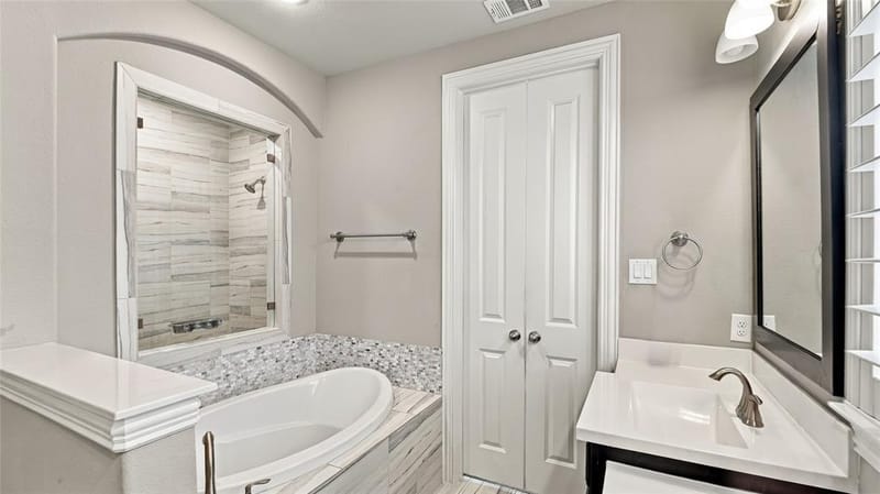 4620 Copper Mountain Trail, Arlington TX 76005 - Photo 7