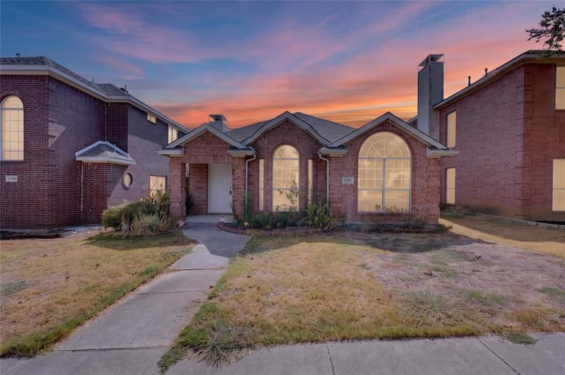 1309 Riley Drive, Carrollton TX 75007