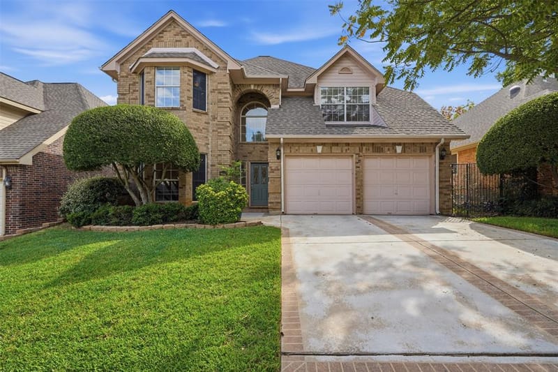 3018 Oak Cove Road, Arlington TX 76017