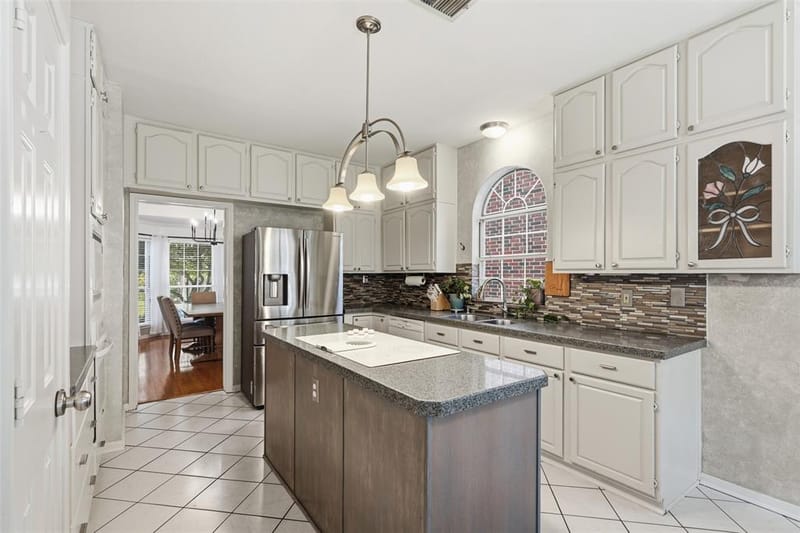 3018 Oak Cove Road, Arlington TX 76017 - Photo 9
