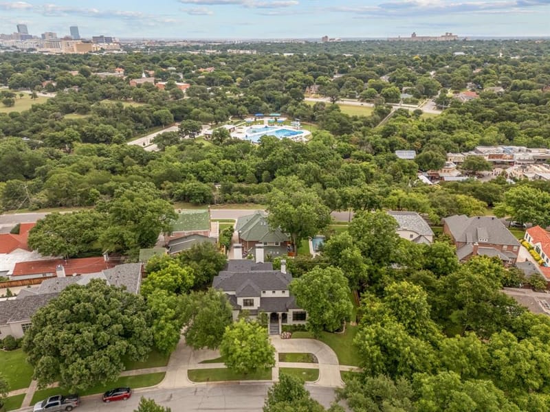 2413 Lofton Terrace, Fort Worth TX 76109 - Photo 35