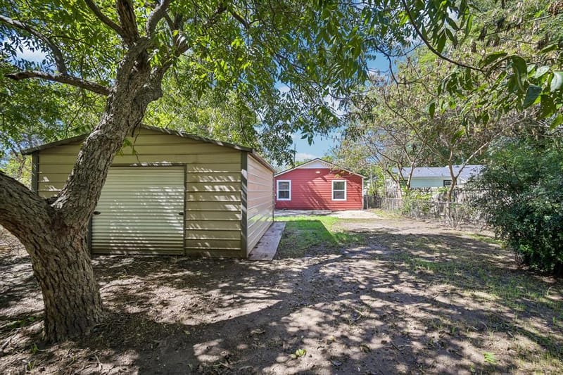 1617 N Binkley, Sherman TX 75020 - Photo 29