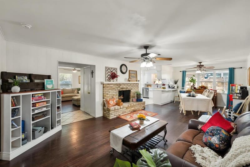 1012 Keith Drive, Hurst TX 76053 - Photo 23