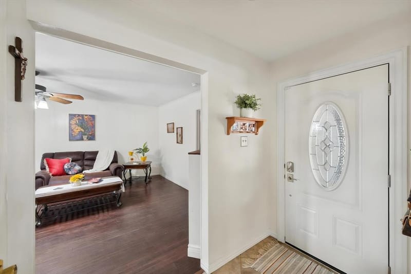 1012 Keith Drive, Hurst TX 76053 - Photo 8