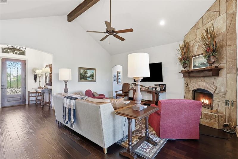 253 Maral Lane, Azle TX 76020 - Photo 6