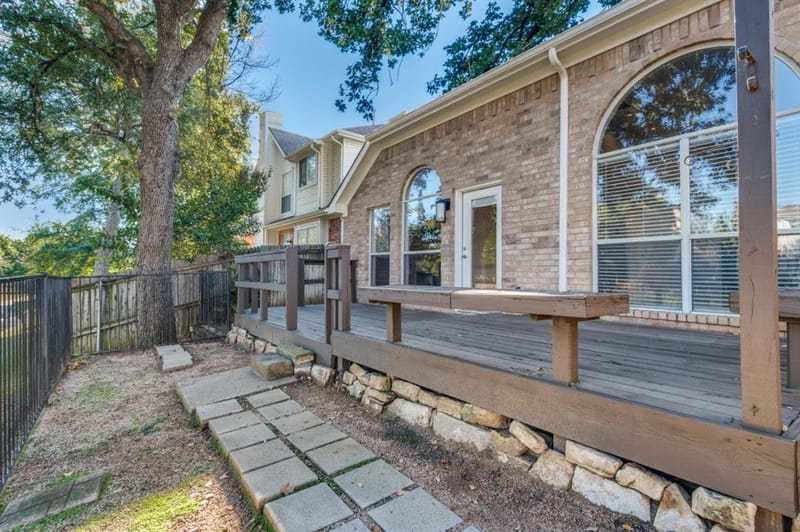 2237 Wembley Wood Lane, Bedford TX 76022 - Photo 20