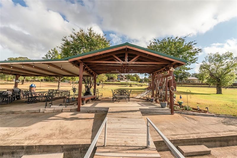 172 Cheyenne Drive, Nocona TX 76255 - Photo 40