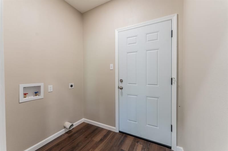 923 Putman Street, Sulphur Springs TX 75482 - Photo 15