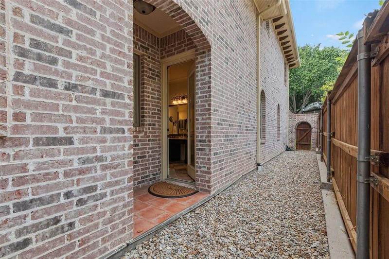 1213 Virginia Place, Fort Worth TX 76107 - Photo 38