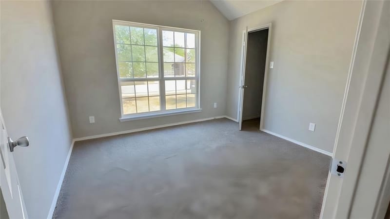 913 Barbara Street, Denton TX 76209 - Photo 2