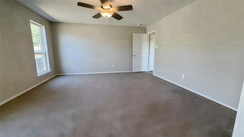 913 Barbara Street, Denton TX 76209 - Photo 12