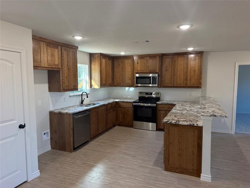 1001 Virgil Court, Springtown TX 76082 - Photo 3