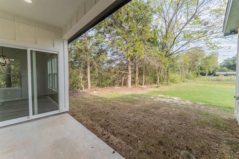 921 Putman, Sulphur Springs TX 75482 - Photo 27