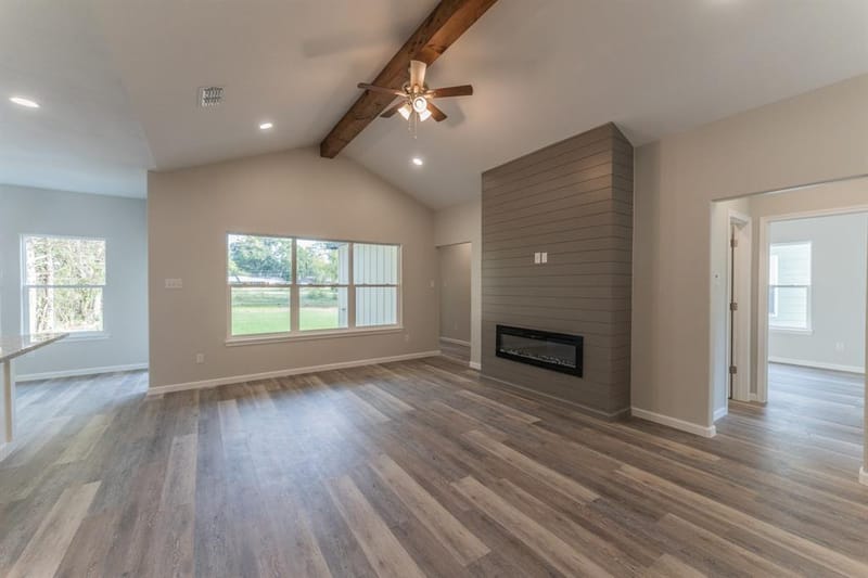 921 Putman, Sulphur Springs TX 75482 - Photo 6