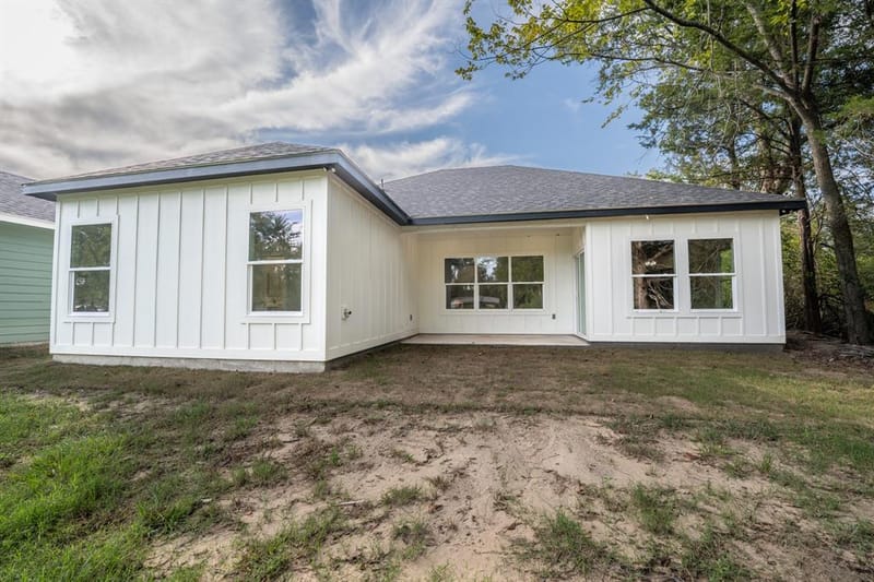 921 Putman, Sulphur Springs TX 75482 - Photo 28